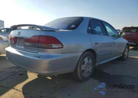 2001 Honda Accord Ex z USA, uszkodzony, nr VIN 1HGCG16561A049217